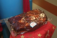 Hammer Geraeuchertes, dessen Gewicht geschaetzt werden musste.