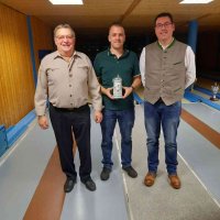 Gratulation an Michael Niefnecker zur Vermaehlung