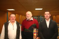 Ueberreichung des Geburtstagsgeschenks (80.) an Manfred Haehl