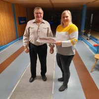 Gewinnerin des Tippspiels (595 Stück) Christiane Niebler (586 Stück)