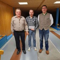 Glueckwuensche von der Brauerei Hofmuehl zur Herbstmeisterschaft der 2. Mannschaft